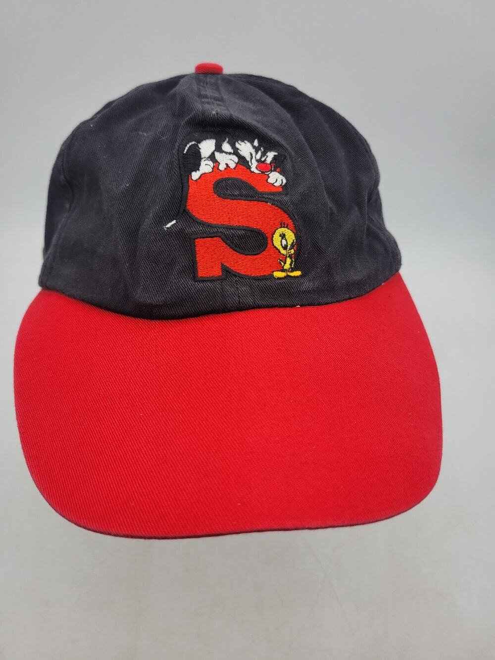Vintage Tweety Bird Sylvester Cat Looney Tunes Adjustable Hat Cap 1993 Red/black